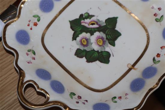A 19th century Coalport style sixteen piece dessert service